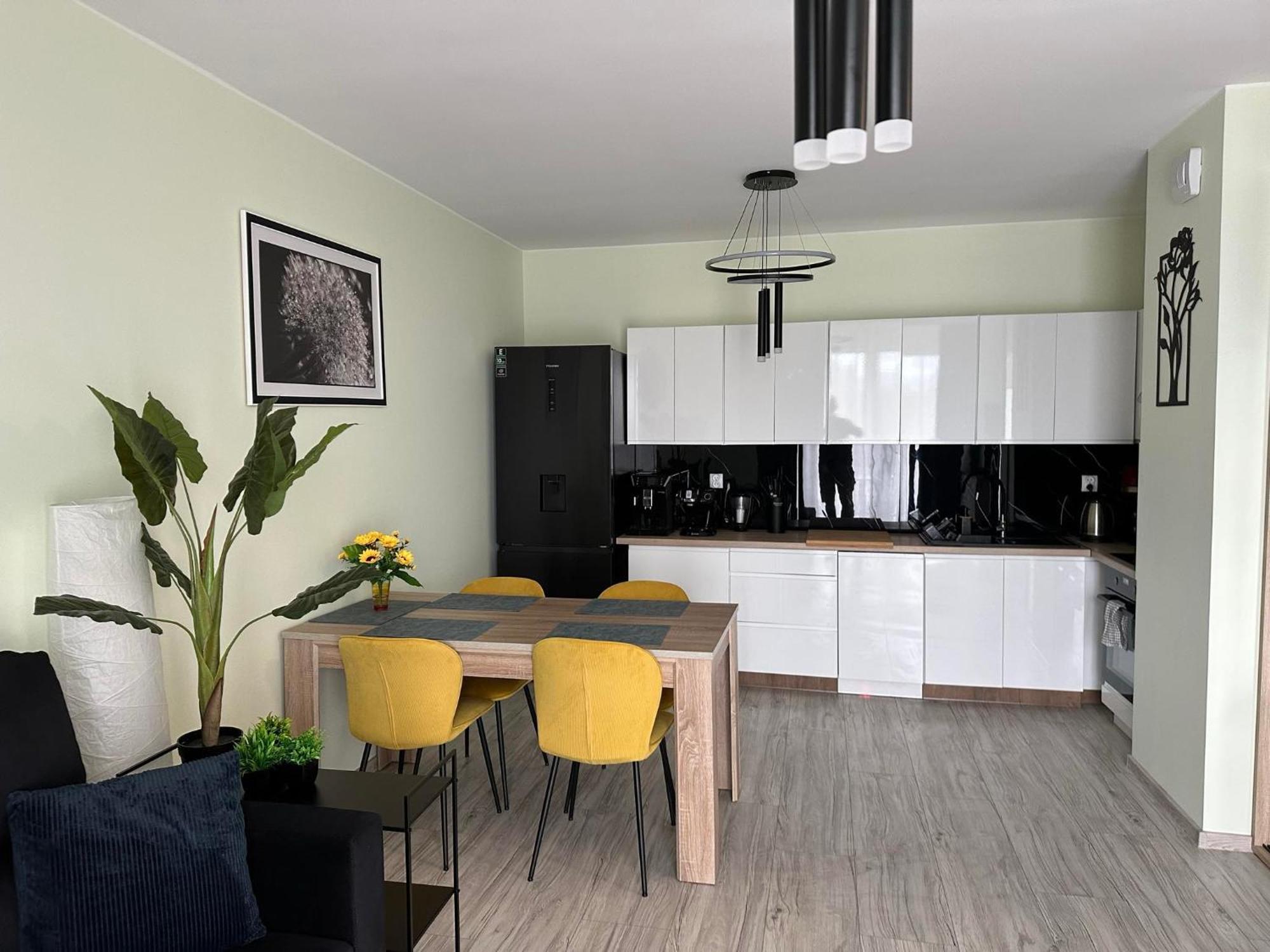 Natura Z Widokiem Na Jezioro Apartment *